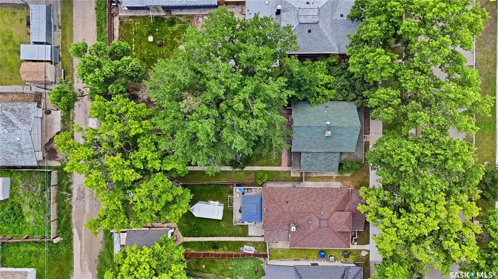 447 Duffield Street W Moose Jaw SK S6H 5H7