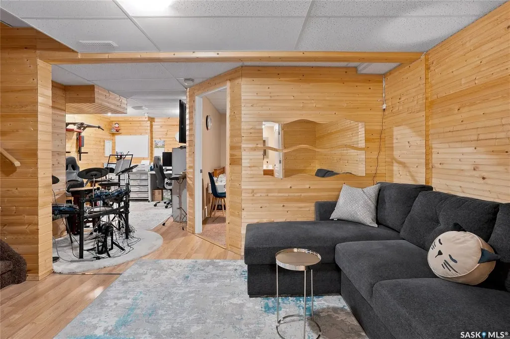 330 Galloway Road Saskatoon SK S7T 0C5