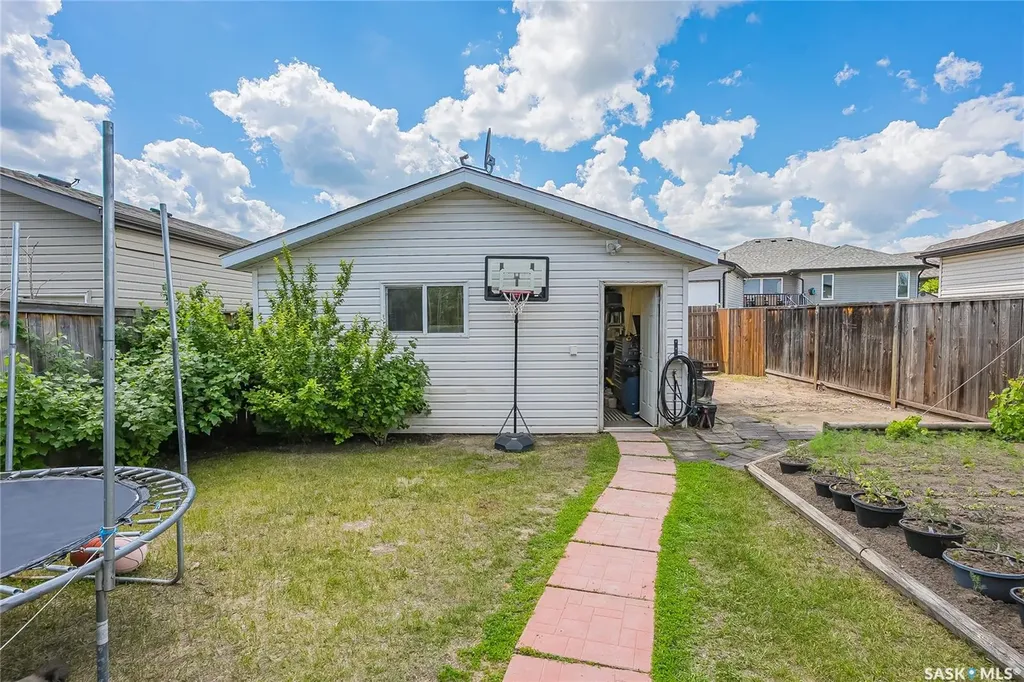 330 Galloway Road Saskatoon SK S7T 0C5