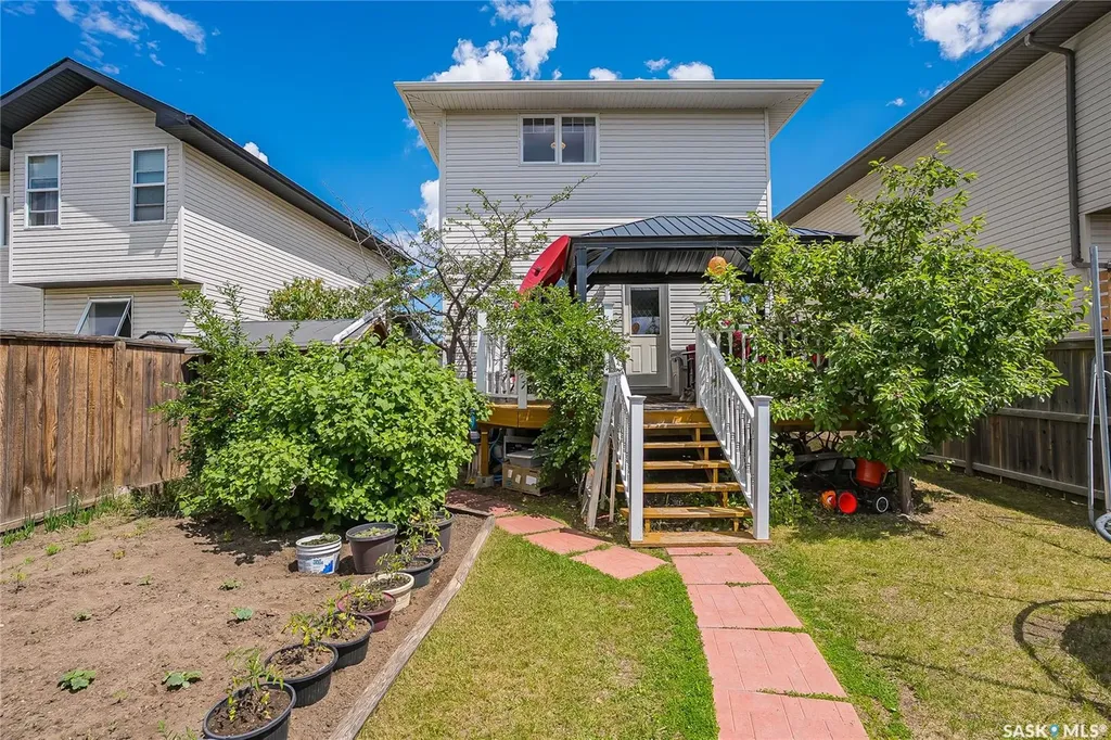330 Galloway Road Saskatoon SK S7T 0C5