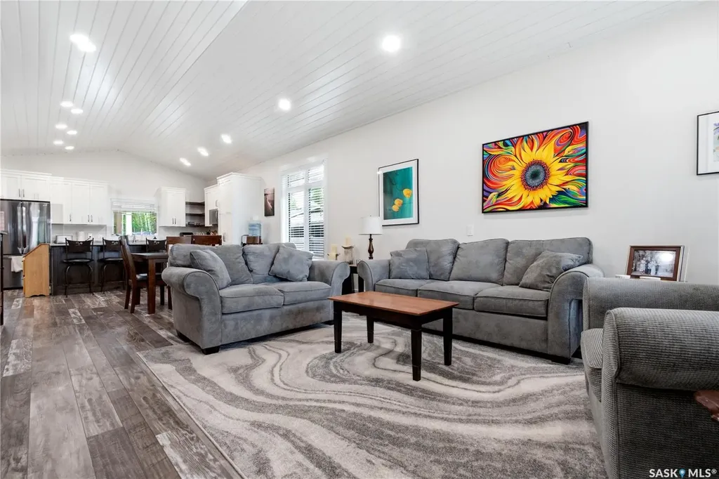 251 Lakeshore Drive Lakeland Rm No. 521 SK S0J 0N0