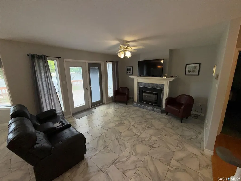 708 Adamson Crescent Shellbrook SK S0J 2E0