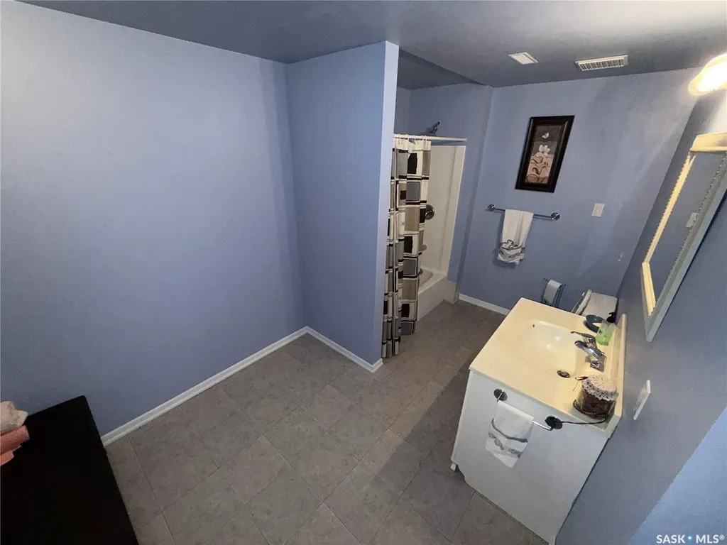 708 Adamson Crescent Shellbrook SK S0J 2E0