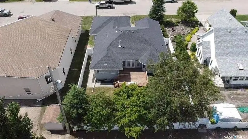 708 Adamson Crescent Shellbrook SK S0J 2E0
