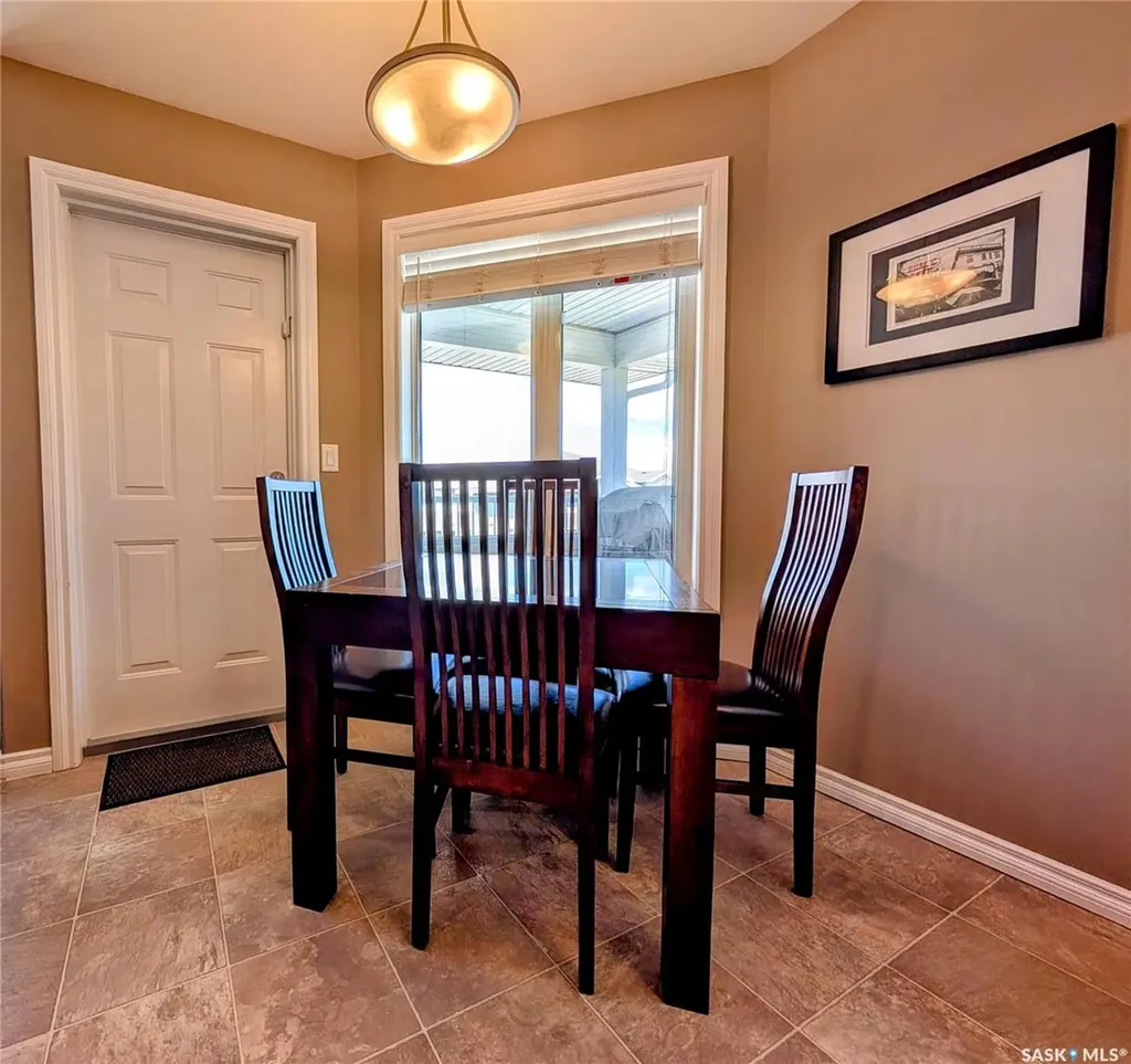 4144 Buckingham Drive E Regina SK S4V 3A9