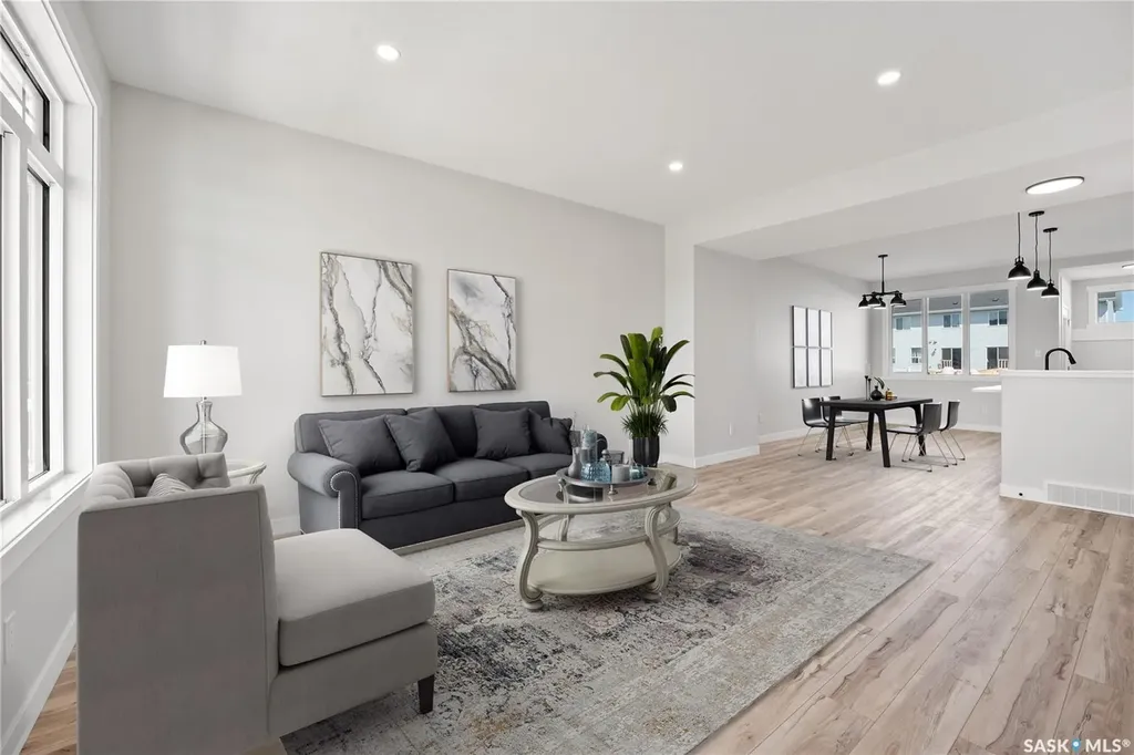 4533 Arens Road E Regina SK S4V 4E9