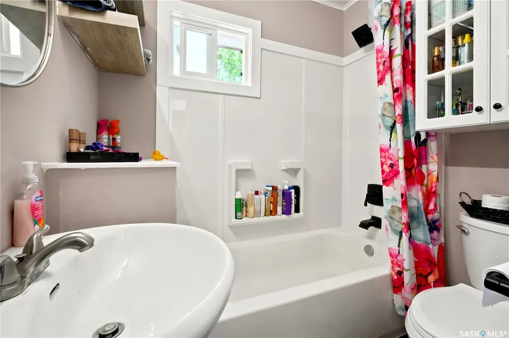 4805 7th Avenue Regina SK S4T 0R8