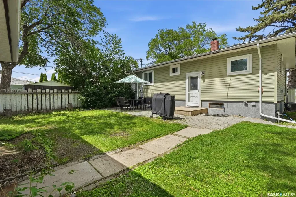 4805 7th Avenue Regina SK S4T 0R8