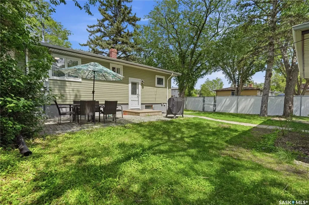 4805 7th Avenue Regina SK S4T 0R8