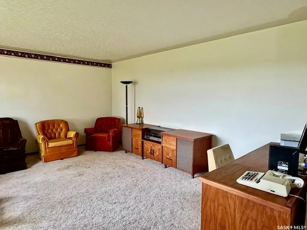 215 1st Avenue Jansen SK S0K 2B0