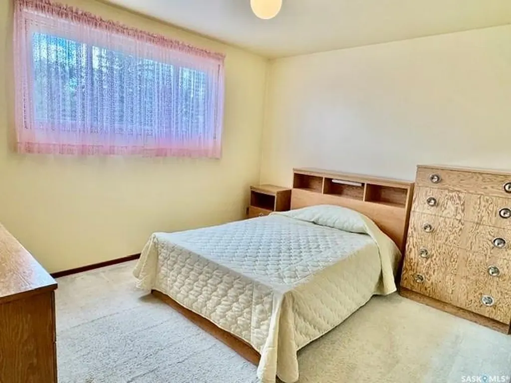215 1st Avenue Jansen SK S0K 2B0