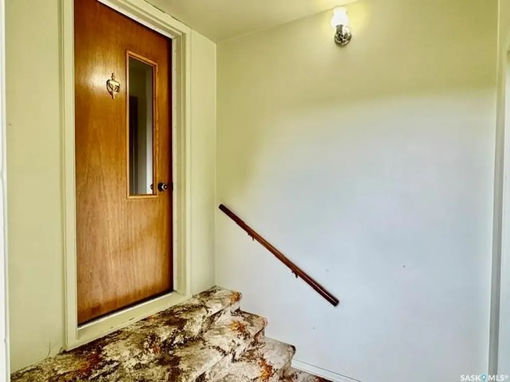 215 1st Avenue Jansen SK S0K 2B0