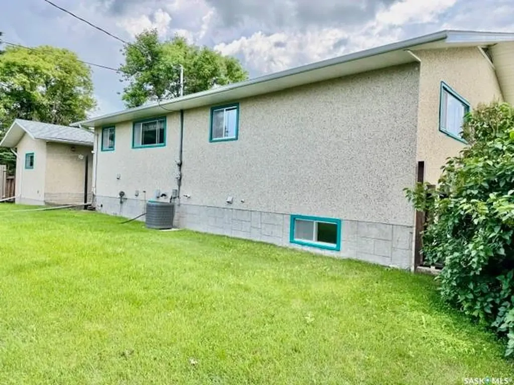 215 1st Avenue Jansen SK S0K 2B0