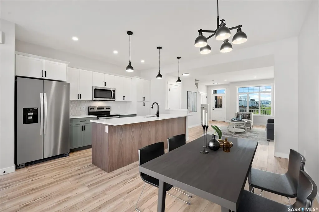 1757 West Market Street Regina SK S4Y 0G2