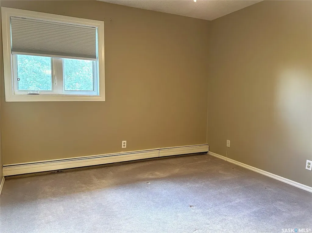 403 Tait Court Saskatoon SK S7H 5L3