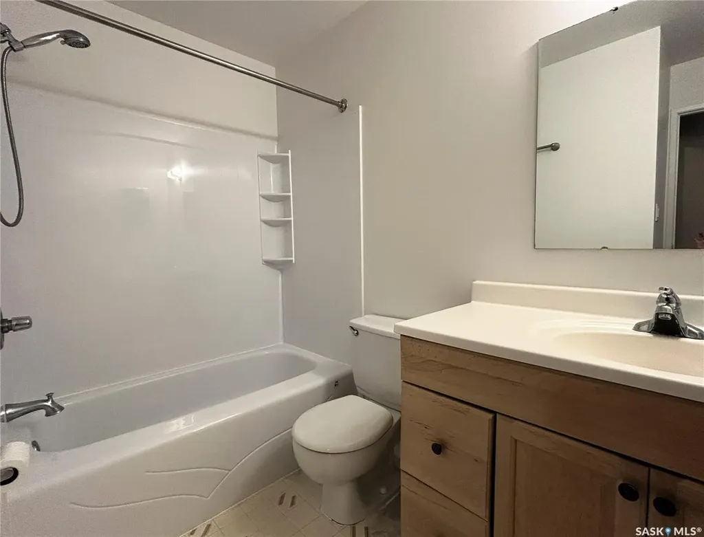 403 Tait Court Saskatoon SK S7H 5L3