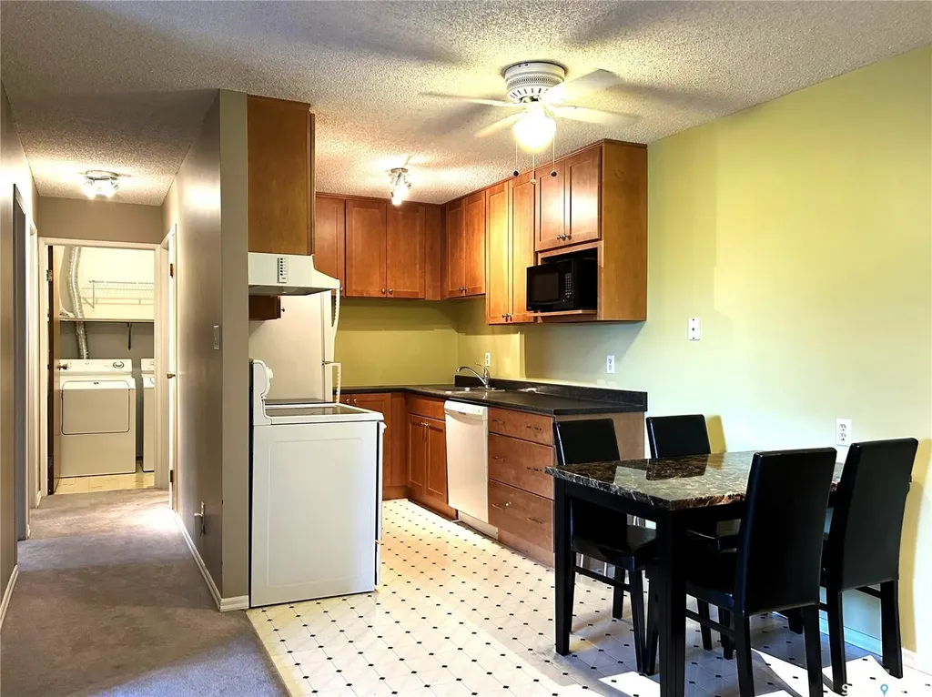 403 Tait Court Saskatoon SK S7H 5L3