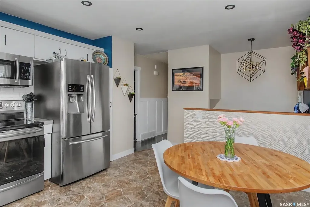 235 Toronto Street N Regina SK S4R 0M3
