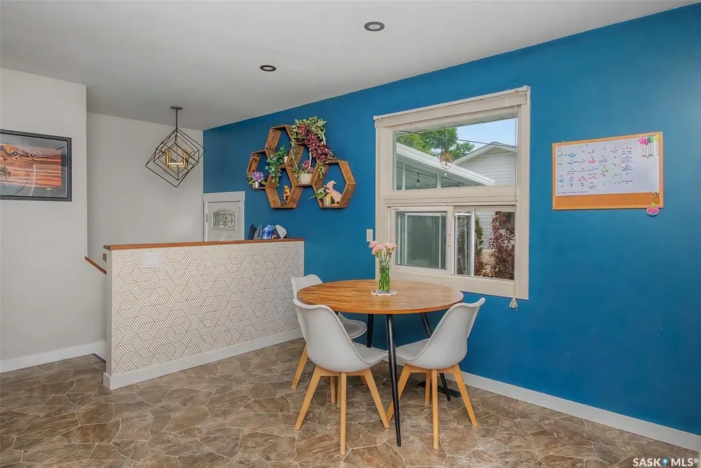 235 Toronto Street N Regina SK S4R 0M3