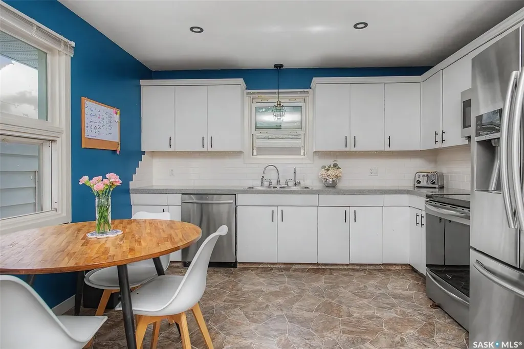 235 Toronto Street N Regina SK S4R 0M3