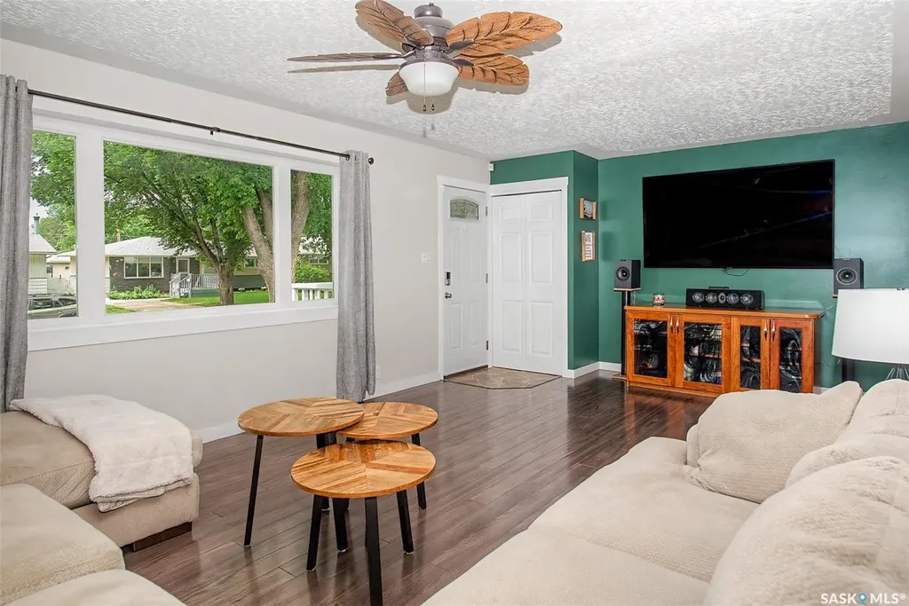 235 Toronto Street N Regina SK S4R 0M3