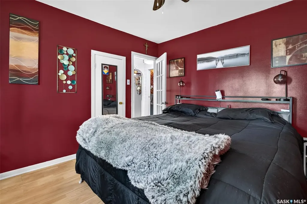653 Duffield Street W Moose Jaw SK S6H 5J2