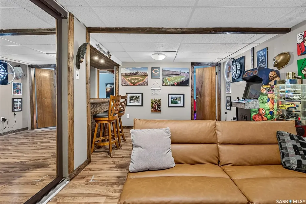 653 Duffield Street W Moose Jaw SK S6H 5J2