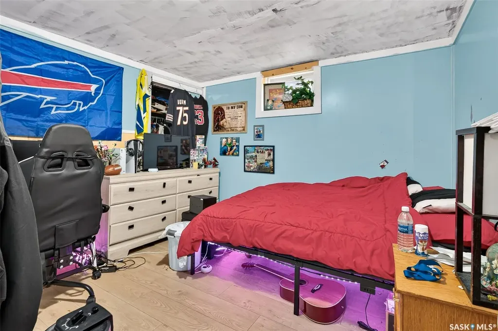 653 Duffield Street W Moose Jaw SK S6H 5J2