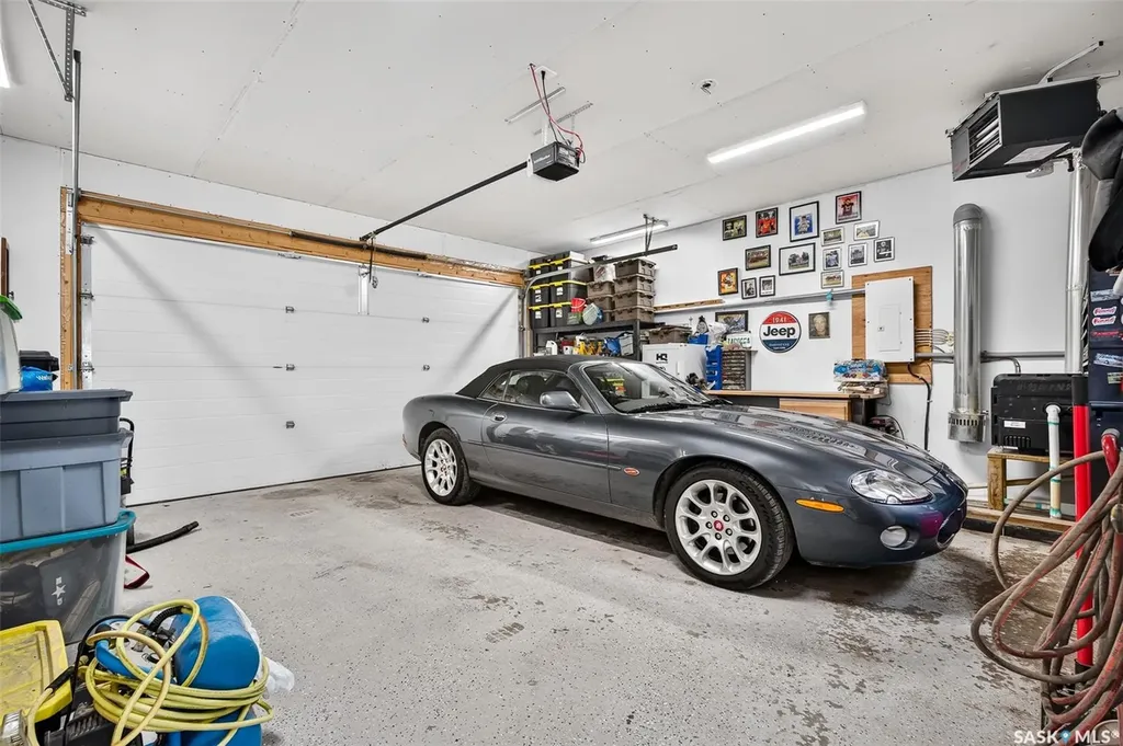 653 Duffield Street W Moose Jaw SK S6H 5J2