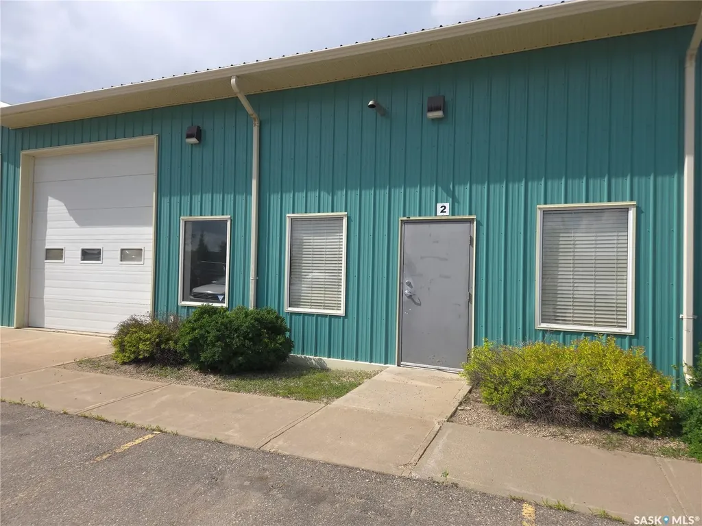 4260 5th Avenue E Prince Albert SK S6W 0A5