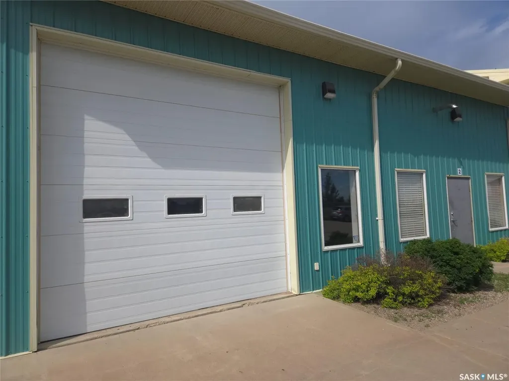 4260 5th Avenue E Prince Albert SK S6W 0A5