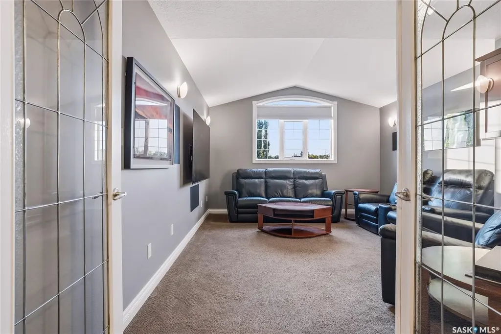 231 Brookshire Crescent Saskatoon SK S7V 1H2