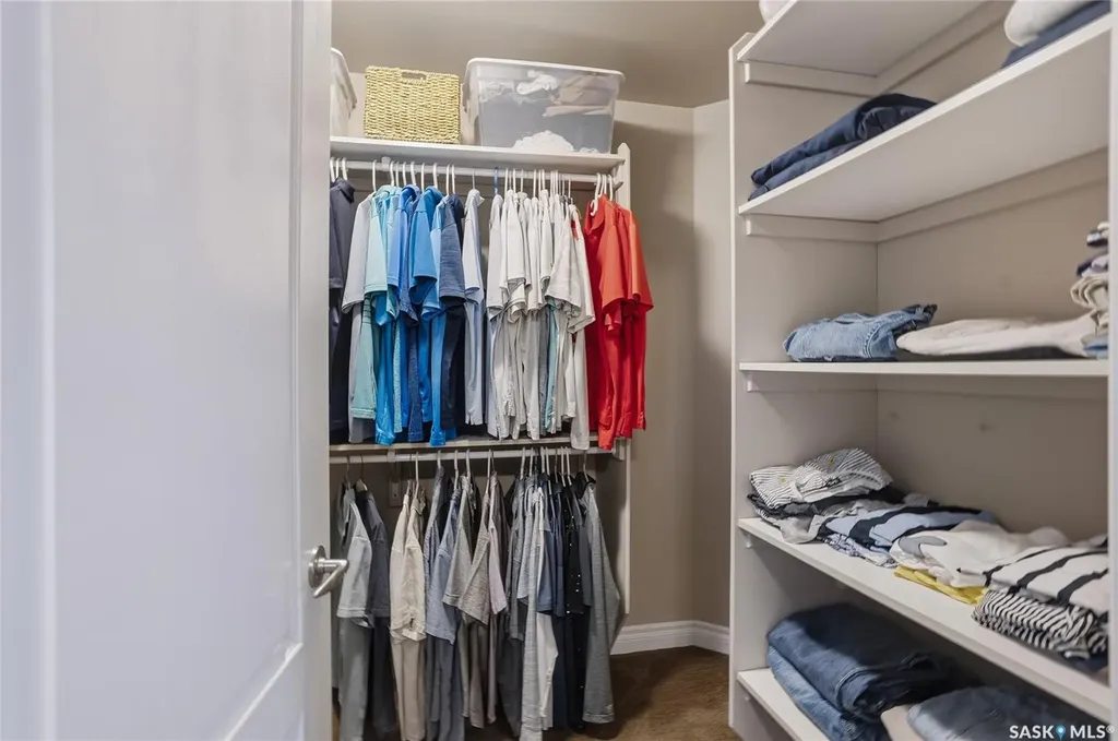 231 Brookshire Crescent Saskatoon SK S7V 1H2