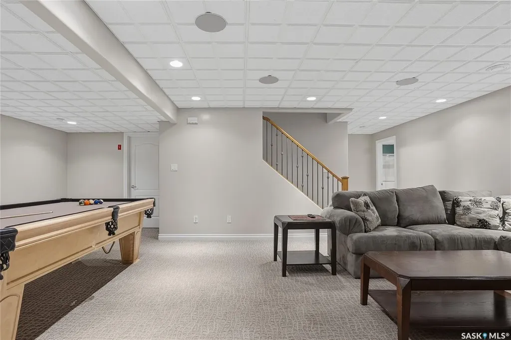 231 Brookshire Crescent Saskatoon SK S7V 1H2