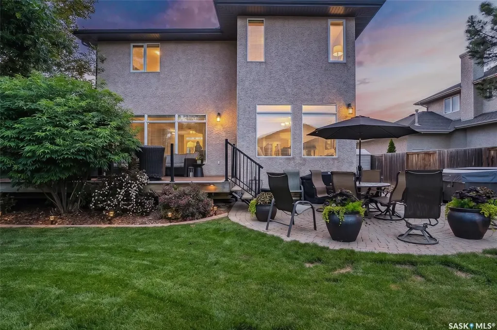 231 Brookshire Crescent Saskatoon SK S7V 1H2