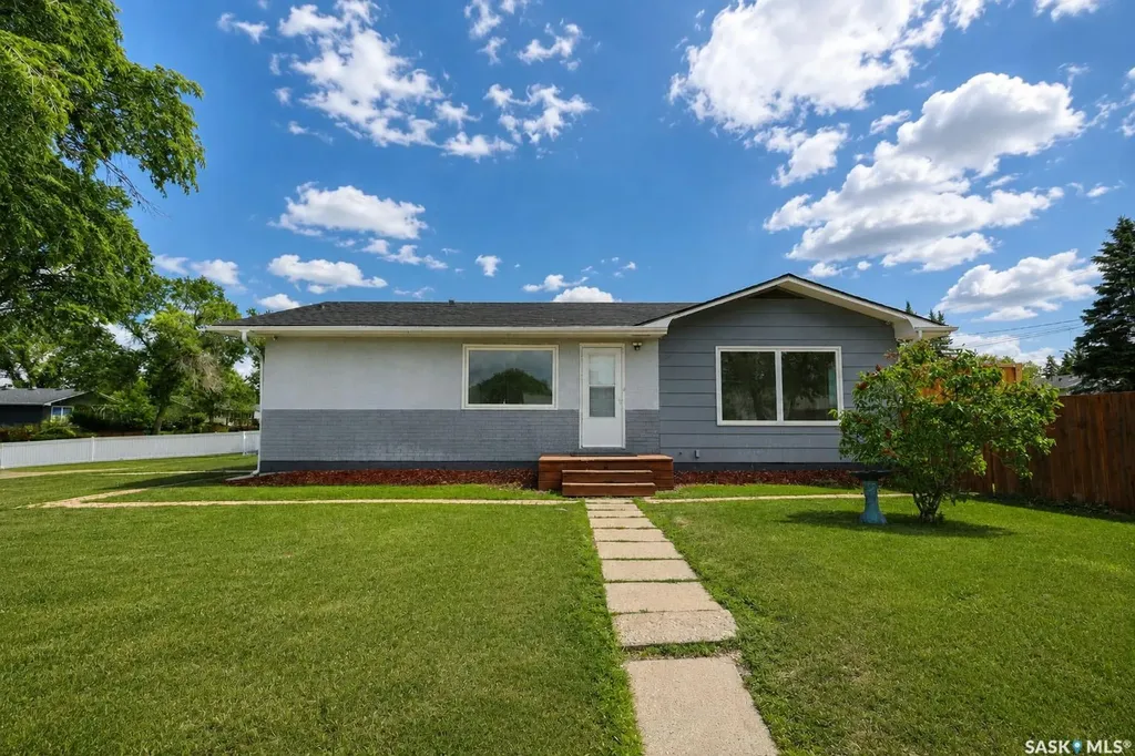 2410 Steuart Avenue Prince Albert SK S6V 2V2