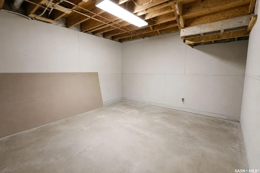 2410 Steuart Avenue Prince Albert SK S6V 2V2