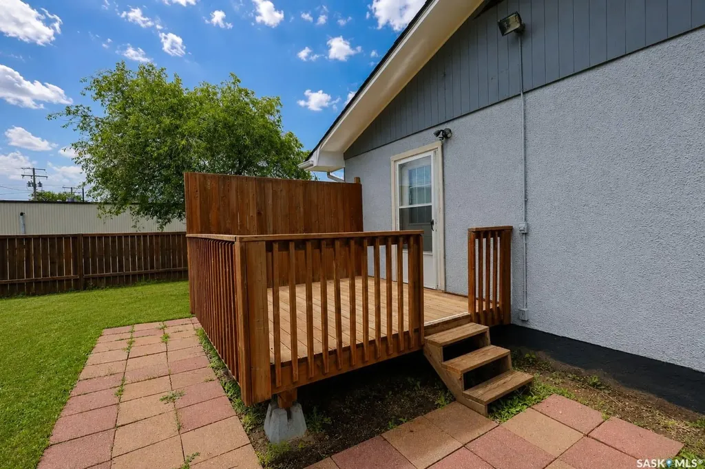 2410 Steuart Avenue Prince Albert SK S6V 2V2