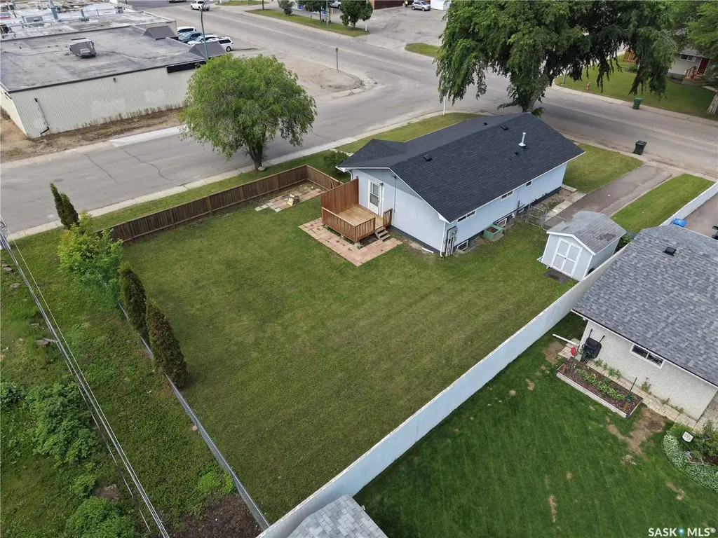 2410 Steuart Avenue Prince Albert SK S6V 2V2