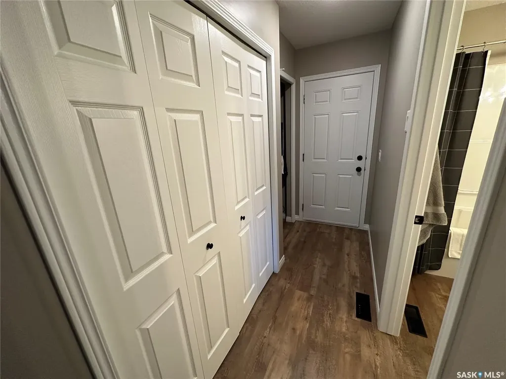 550 10th Avenue Rosthern SK S0K 3R0
