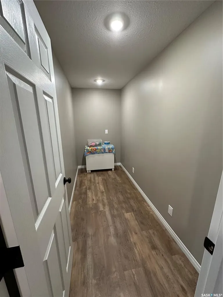 550 10th Avenue Rosthern SK S0K 3R0