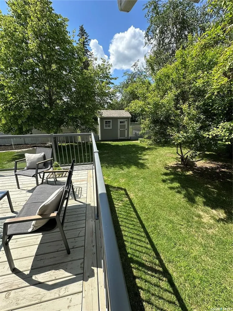 550 10th Avenue Rosthern SK S0K 3R0