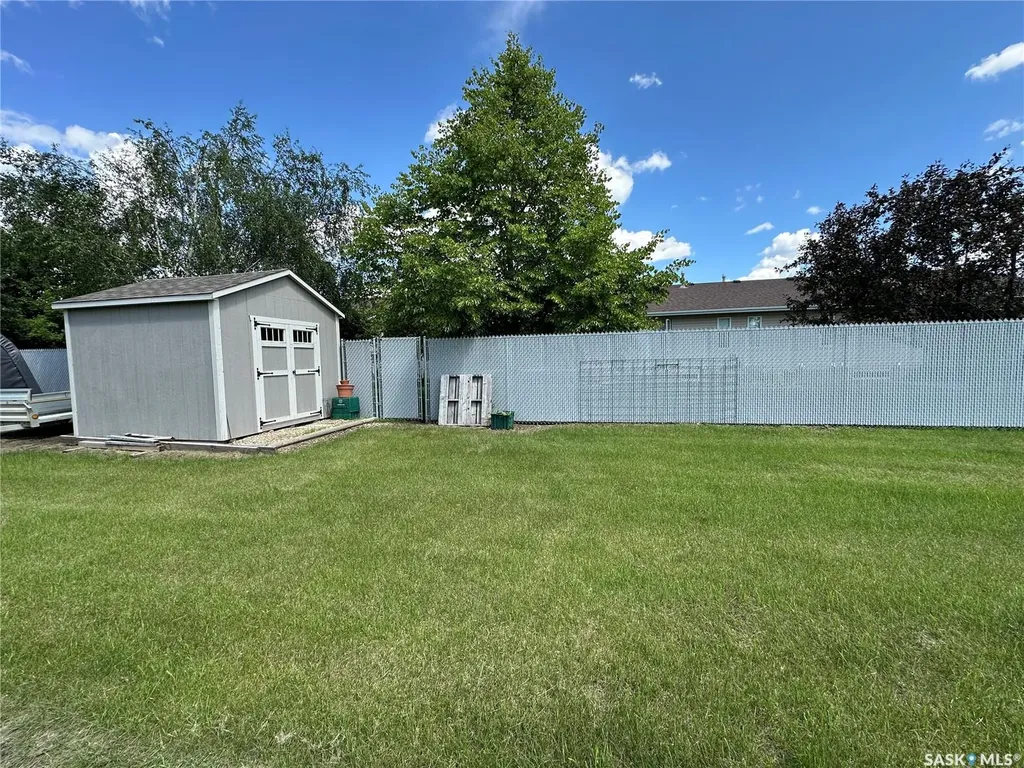550 10th Avenue Rosthern SK S0K 3R0