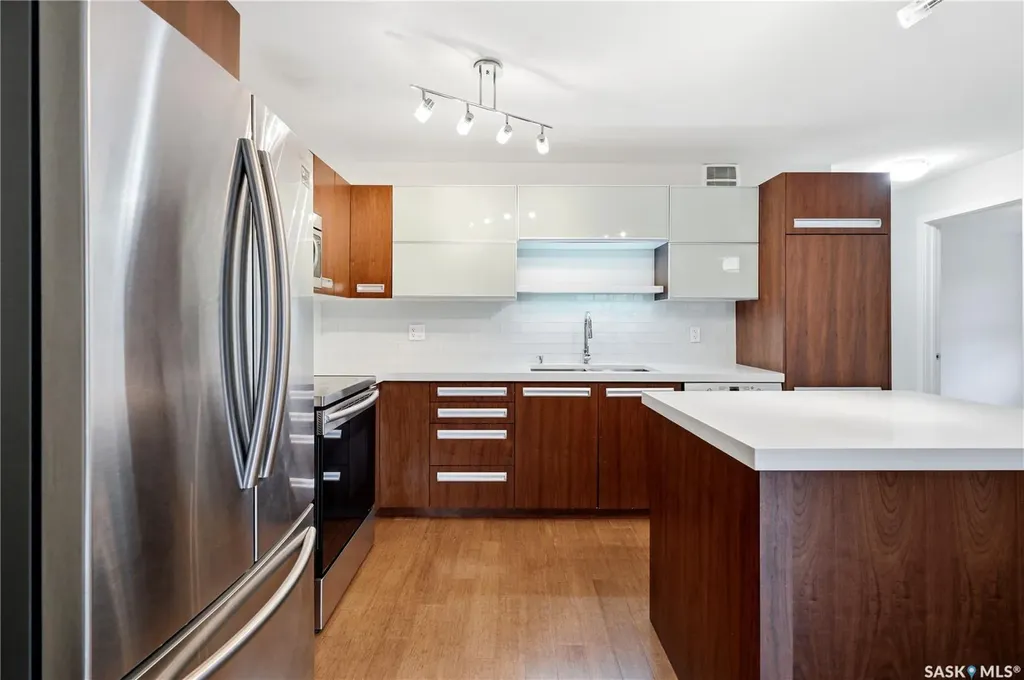 1015 Patrick Crescent Saskatoon SK S7W 0M4