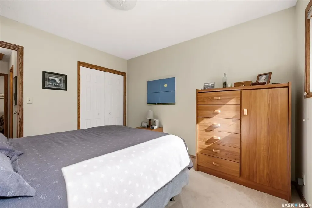 2339 Reynolds Street Regina SK S4N 3N6