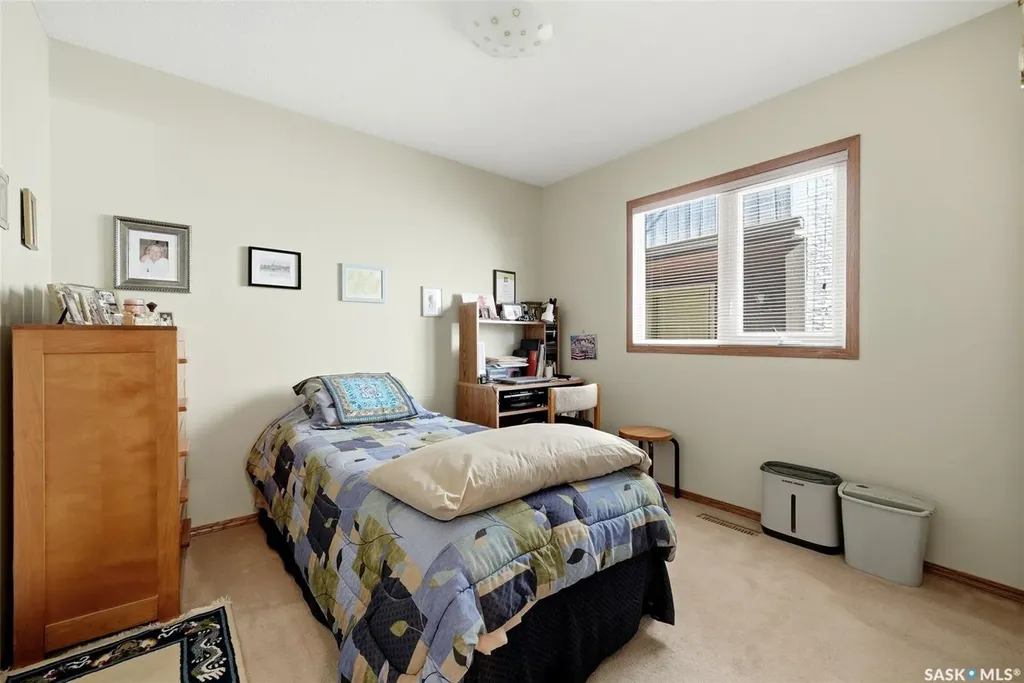2339 Reynolds Street Regina SK S4N 3N6