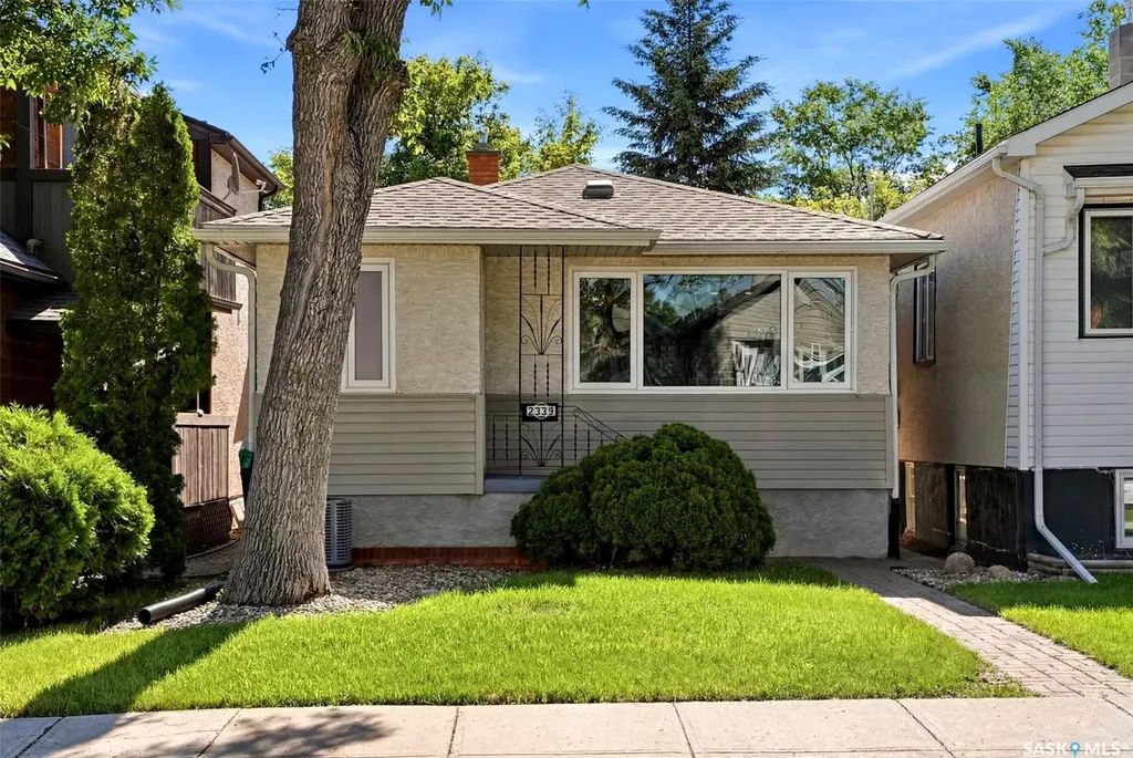 2339 Reynolds Street Regina SK S4N 3N6