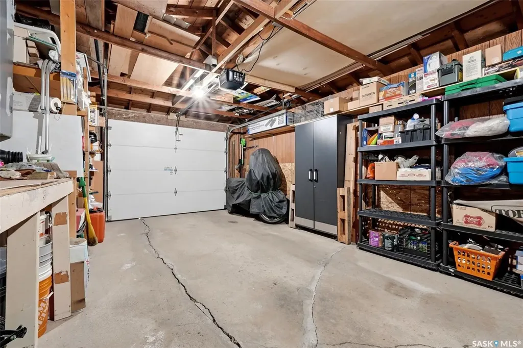 2339 Reynolds Street Regina SK S4N 3N6