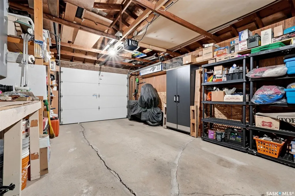 2339 Reynolds Street Regina SK S4N 3N6