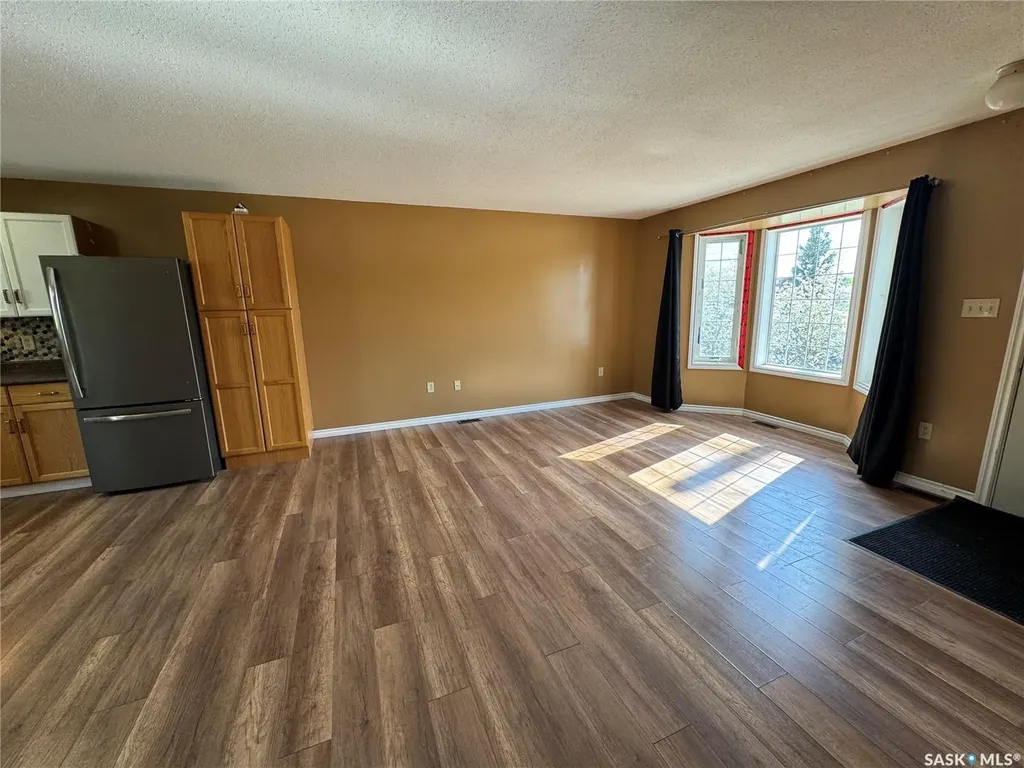 210 Bouvier Crescent Beauval SK S0M 0A1
